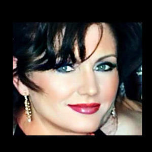 Meet your Posher, Eva